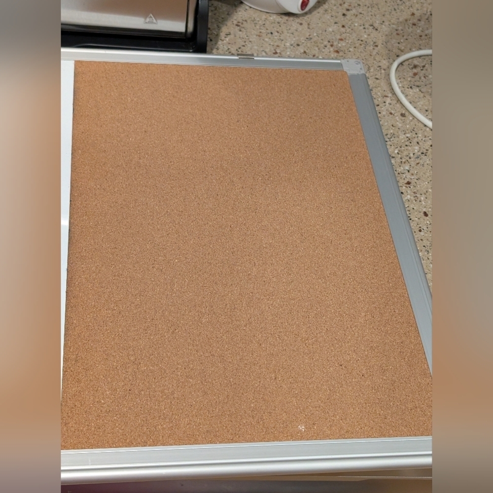 Tripollo Corkboard and Whiteboard Combo (EUC) - Picture 3 of 4